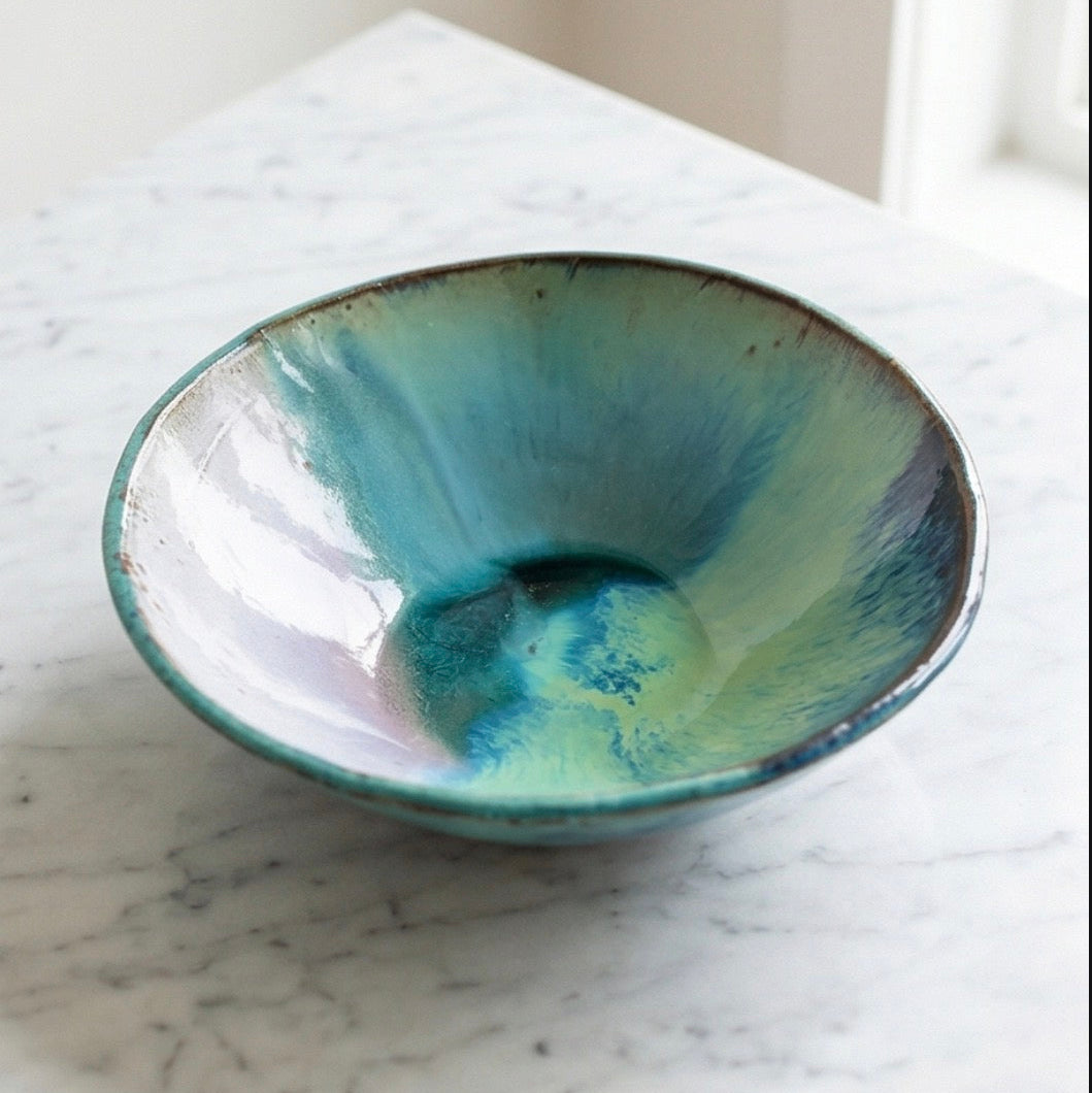 Handmade Ceramic Serving Bowl - 23.5cm